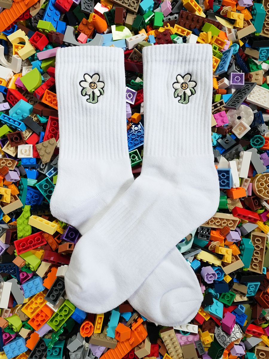 ODD Daisy Crew Socks product image (3)