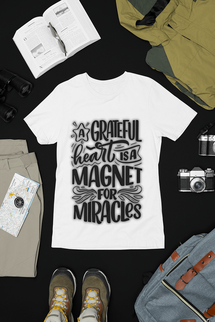 Grateful Heart Unisex T-Shirt product image (1)