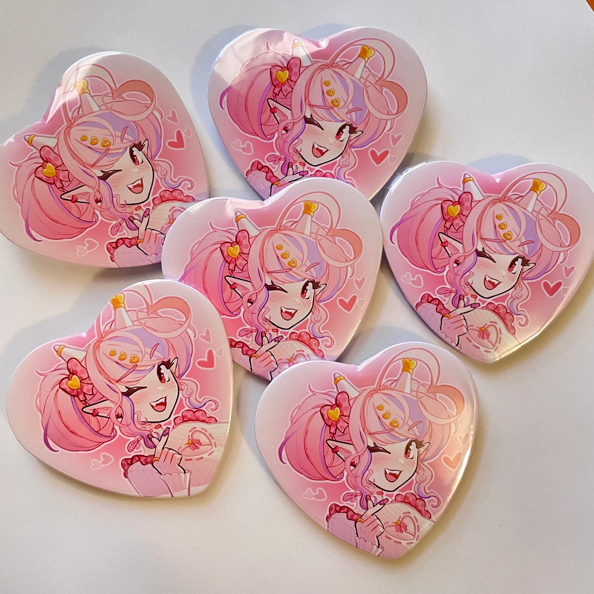 Ironmouse - Heart Pin product image (2)