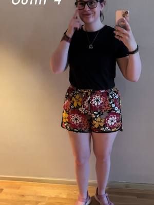 I will never tire of these shorts but might make them with a slightly longer inseam #chubrub #thickthighs #fridaypatterncompany #sportshorts #freesewingpattern #memademay2025