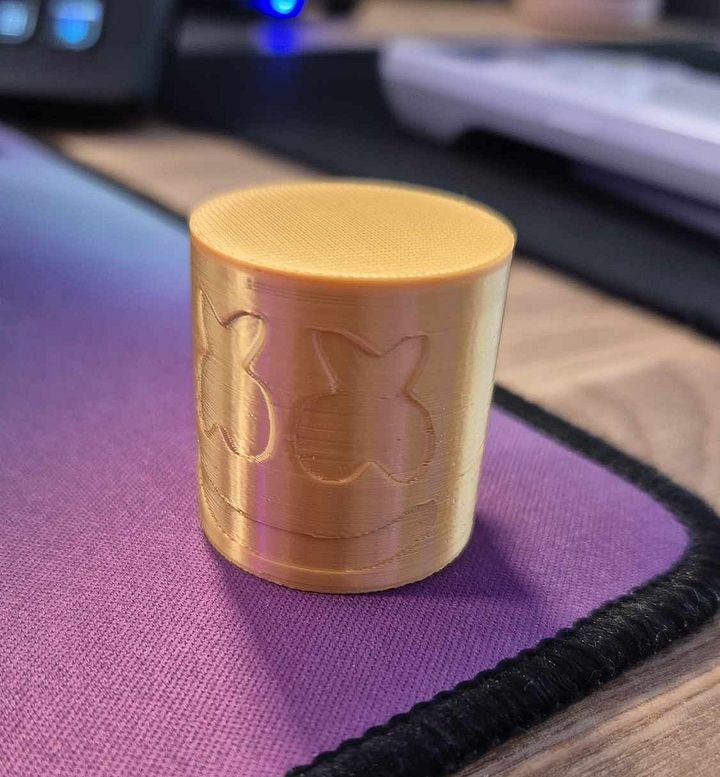 Mini Marshmello Gold Keychain product image (2)