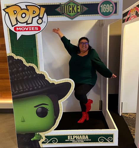 💚Dancing Through an AMC @ 8am for the @wickedmovie 💚

Wicked & the OZ universe has been a staple in my family through the yea...
