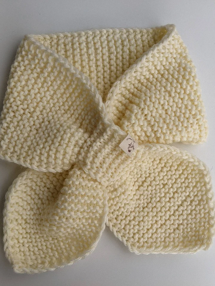 Keyhole (Pull Through) Knit Scarf Pattern product image (2)