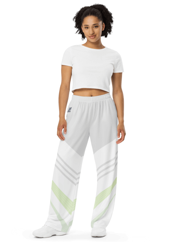 Women's | Preppy Geometrics Wide-Leg Pants | BRN.2C.C.™ product image (1)