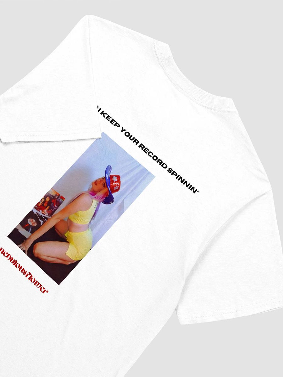 Vinyl & Chill? Unisex Softstyle T-Shirt product image (4)