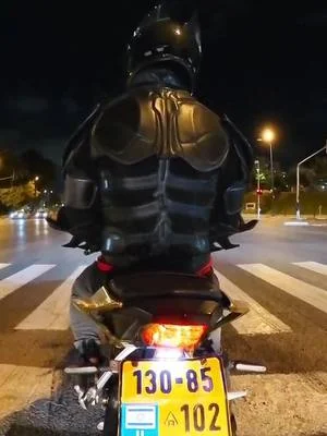 Batman reactions 🔥 #moto #batman 