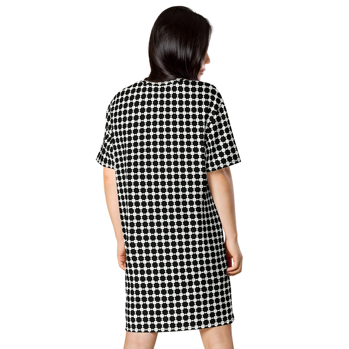 Abstract Black and White Chain Ladies T Shirt Dress product image (2)
