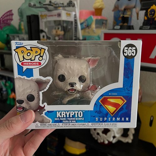 Should this be a giveaway? 🤔 #superman  #SupermanMovie #krypto