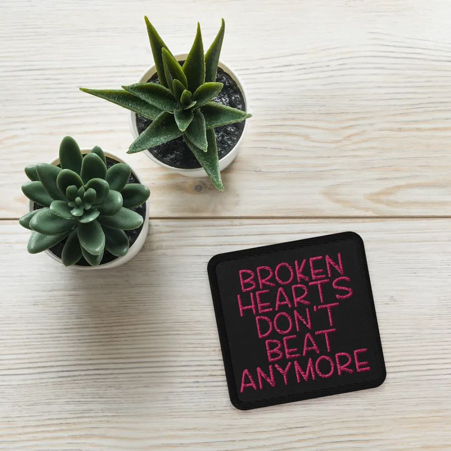 Broken Hearts Embroidered Patch product image (3)