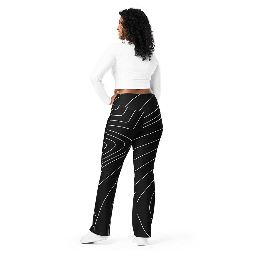 Topographic Wave All-Over Leggings product image (3)
