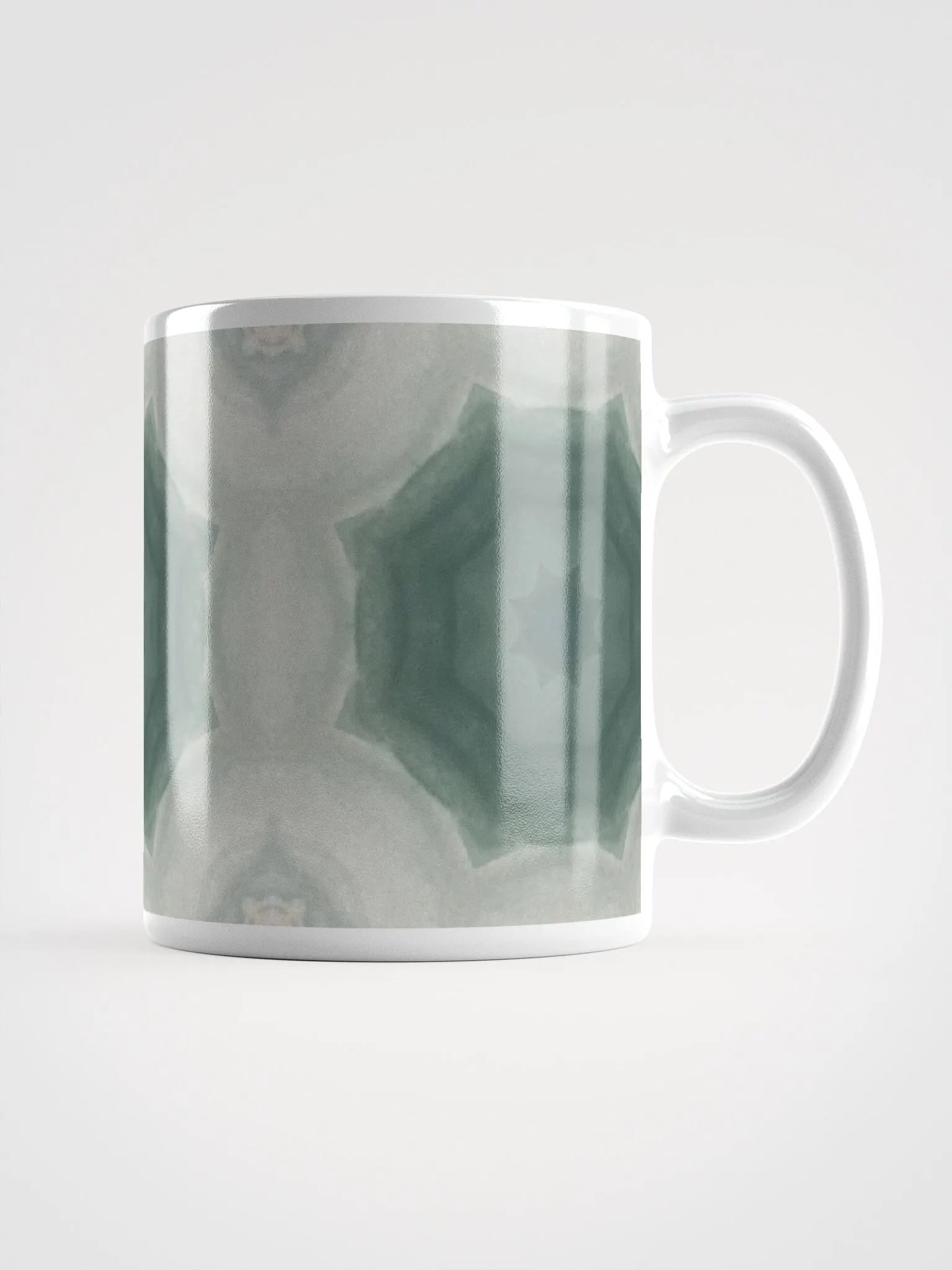 Green and White Geometric Patterned Design product image (1)