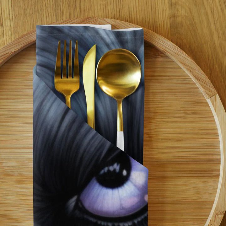Premium Cloth Napkin Set: Under bird's mysterious gaze product image (1)