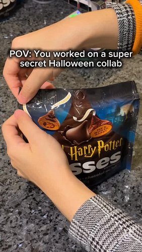 ASMR unboxing candies and treats 🤫
Storytime next in Part 3!