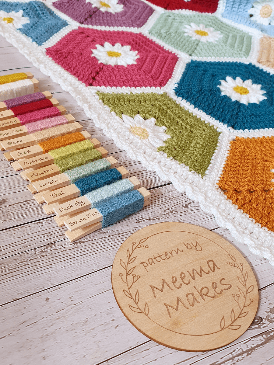 Hexadaisy Blanket Pattern product image (5)