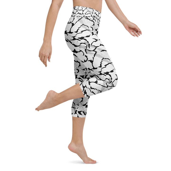 Black White Capri Leggings product image (1)