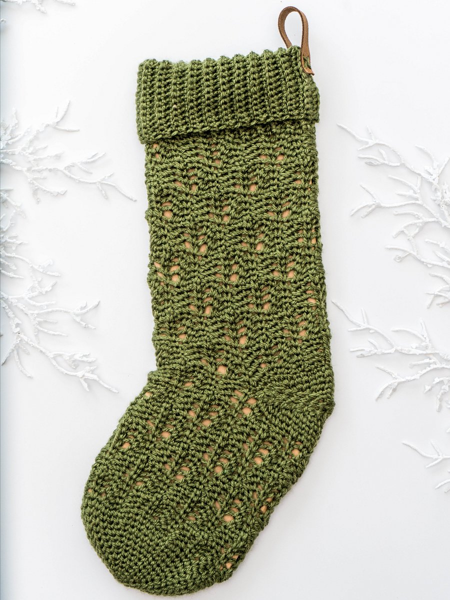 Mistletoe Crochet Stocking Magical Stitches product image (7)