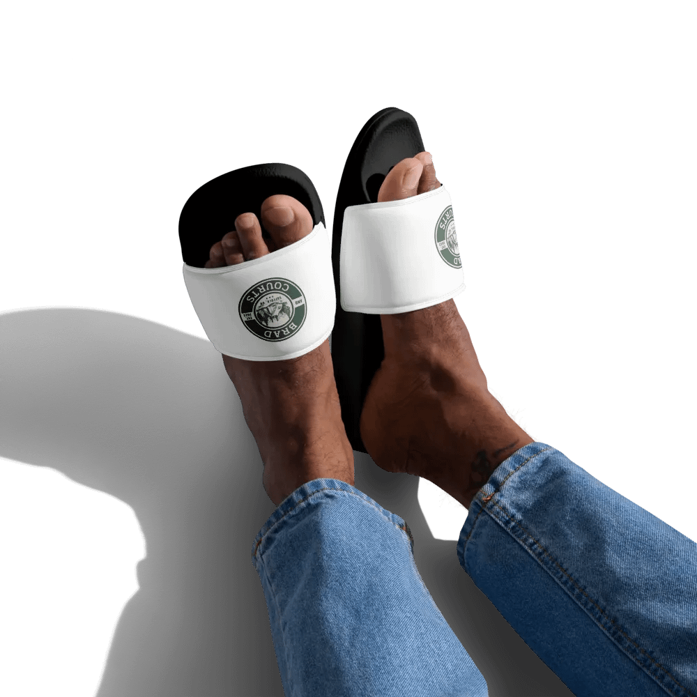 Brad & Courts - Men’s Emblem Sliders product image (8)