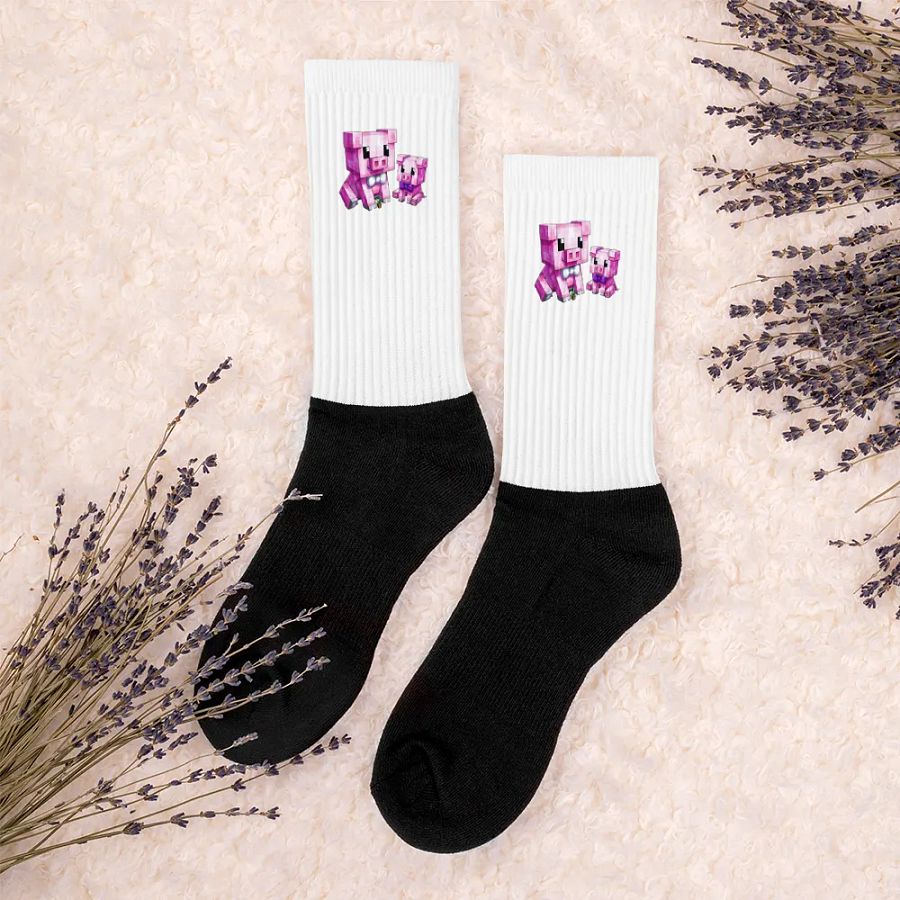 Piggy Sock Hop! product image (5)