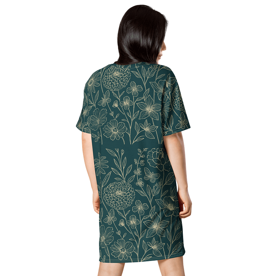 Urban Chic All-Over T-Shirt Dress product image (2)