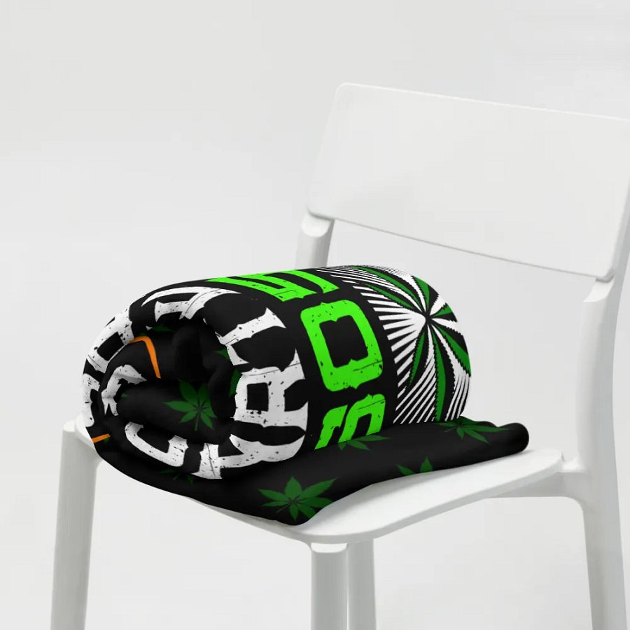 HempQuarters Blanket product image (19)