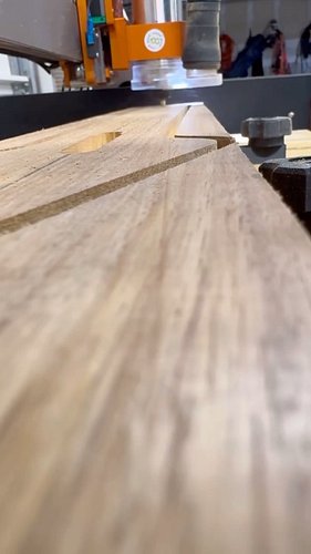 Changed jobs recently and I’m not quite used to the schedule yet so a few things have paused, like building guitars.

I thoug...