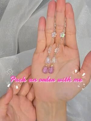 Let's pack a special order together ❤️  a special birthday gift 🎁  #SmallBusiness #jewelrybusiness #jewellery #handmadejewelry #jewelery #birthday #lychikingdom #australia 