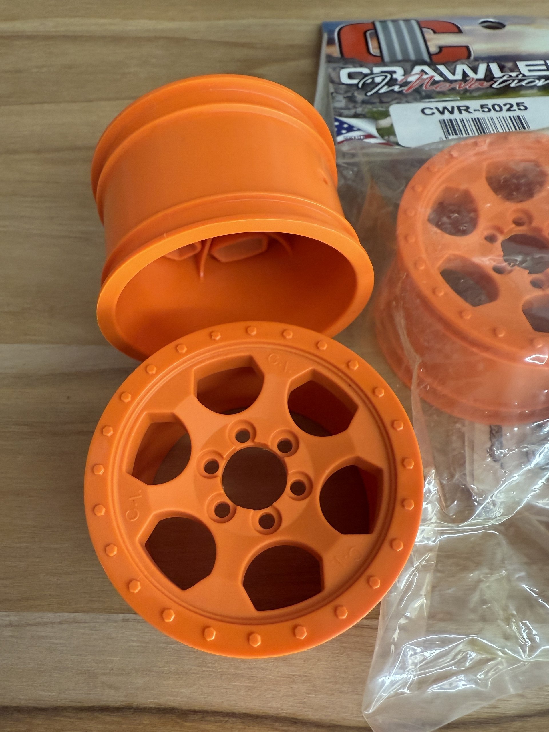 Crawler Innovations 6-Bolt 2.2x1.5 Orange Wheel - 4 Pack product image (3)