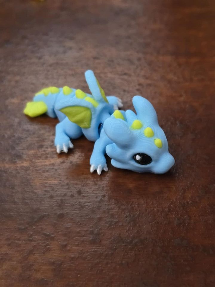 Green and Blue Hatchling Dragon 🐑 product image (2)
