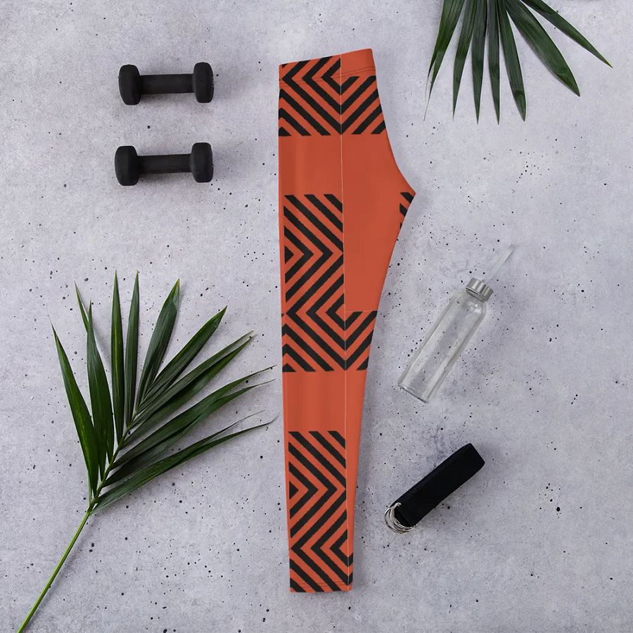Chevron Chic All-Over Print Leggings product image (2)