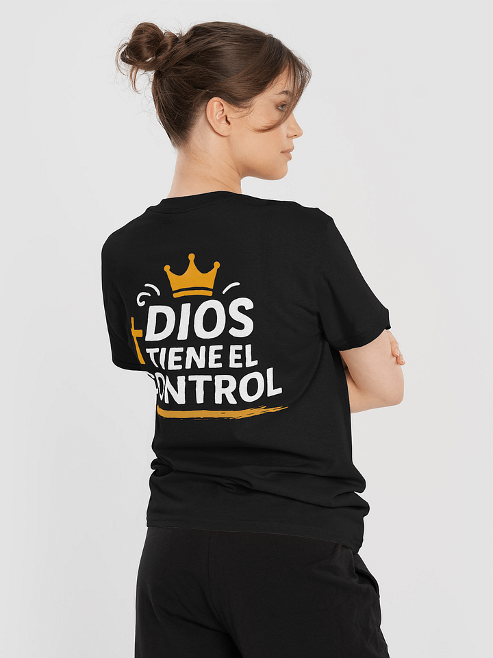 Camiseta Unisex Manga Corta | Dios tiene el control product image (2)