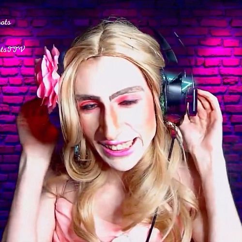 Twitch.tv/QueenCherryBoots #barbie #barbiemovie #twitch #dragqueen #dragperformer