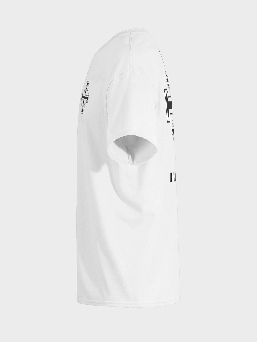 In Hoc Signo Vinces T-shirt product image (34)