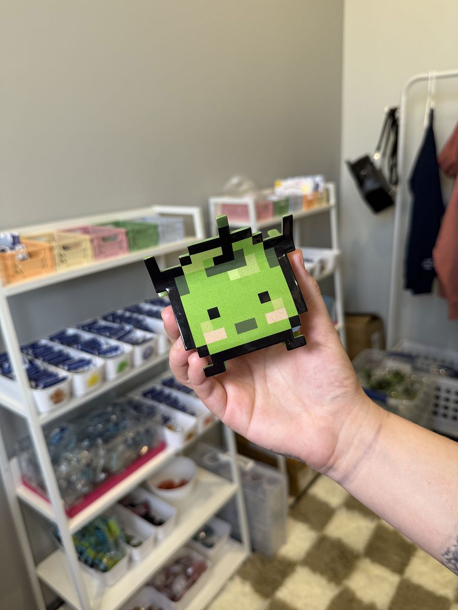 C-Grade Green Junimo Hair Claw product image (1)