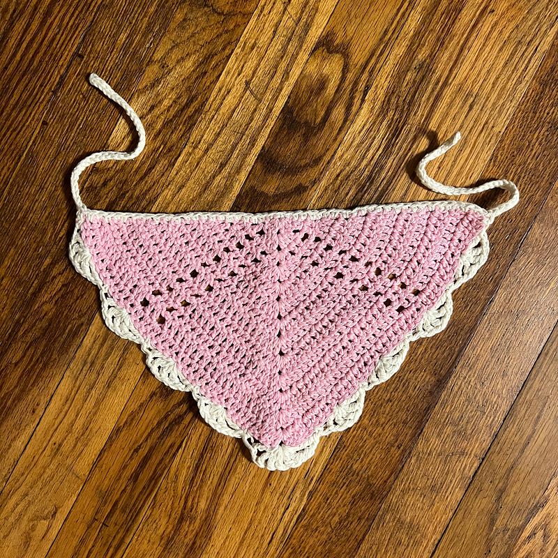 pink bandana