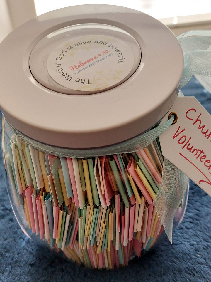 Scriptures in a Jar - Church Volunteers (650 scriptures) product image (1)