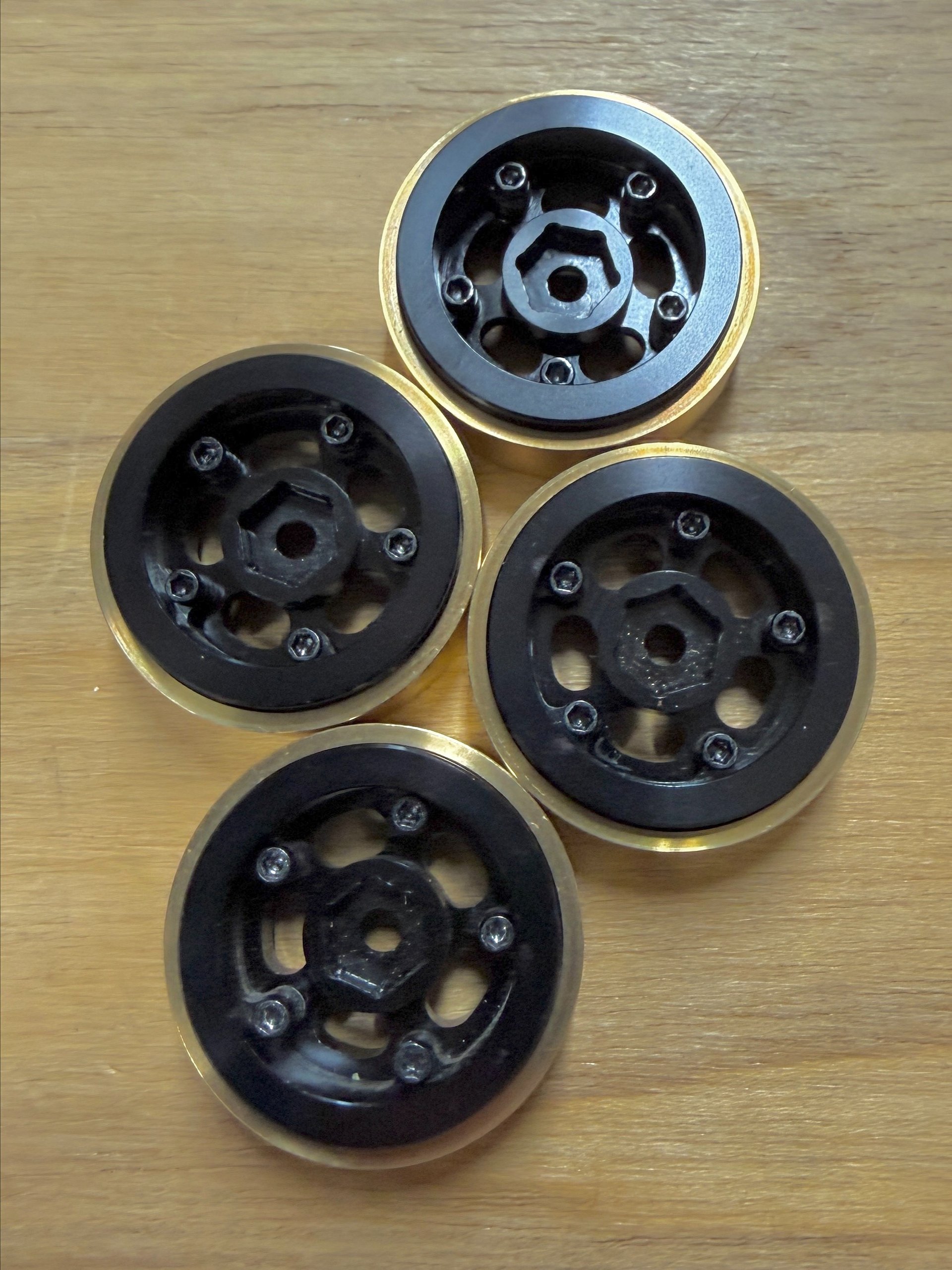 SSD RC 1.0” Aluminum/Brass 5-Slot Beadlock Wheels (Black) product image (1)
