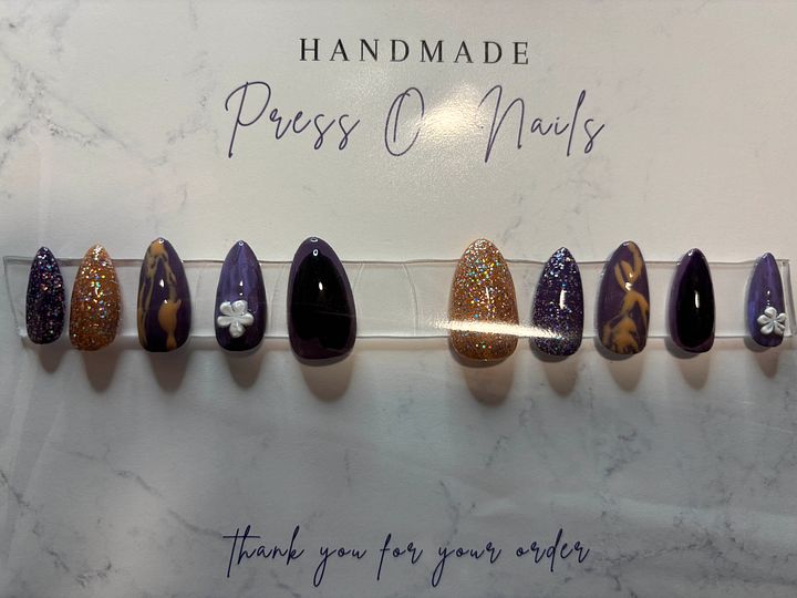 Handpainted 'Peanut Butter and Grape Jelly' Press On Nails product image (2)