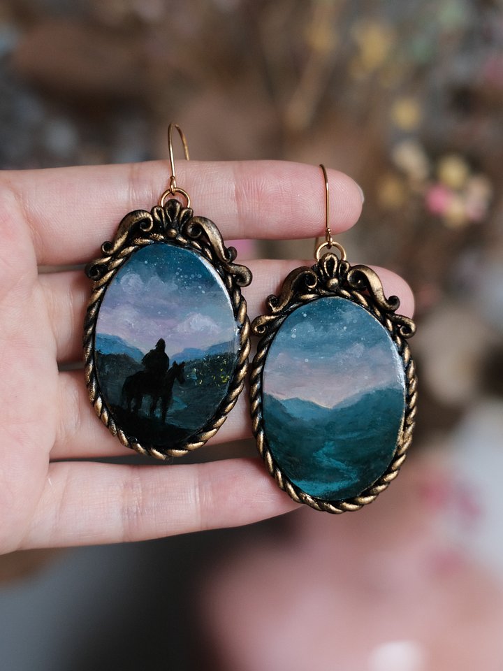 Midnight Rider Earrings product image (1)
