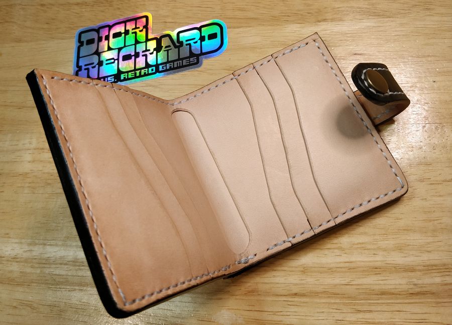 Clasped Wallet in "Crazy Horse" Black product image (3)