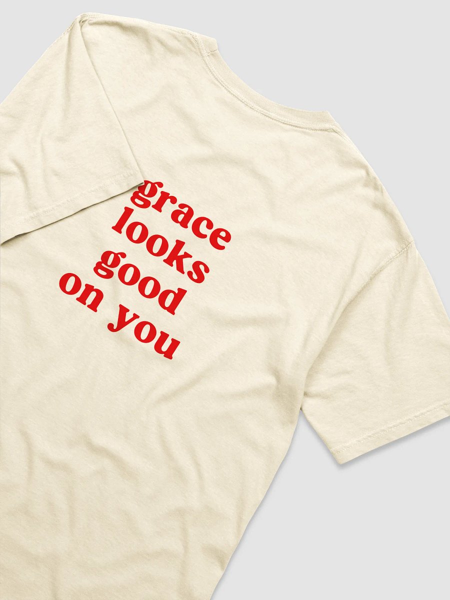 the grace lounge signature t-shirt product image (8)