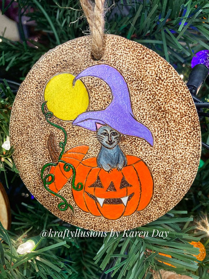 Pumpkin Cat - Giveaway Ornament product image (1)