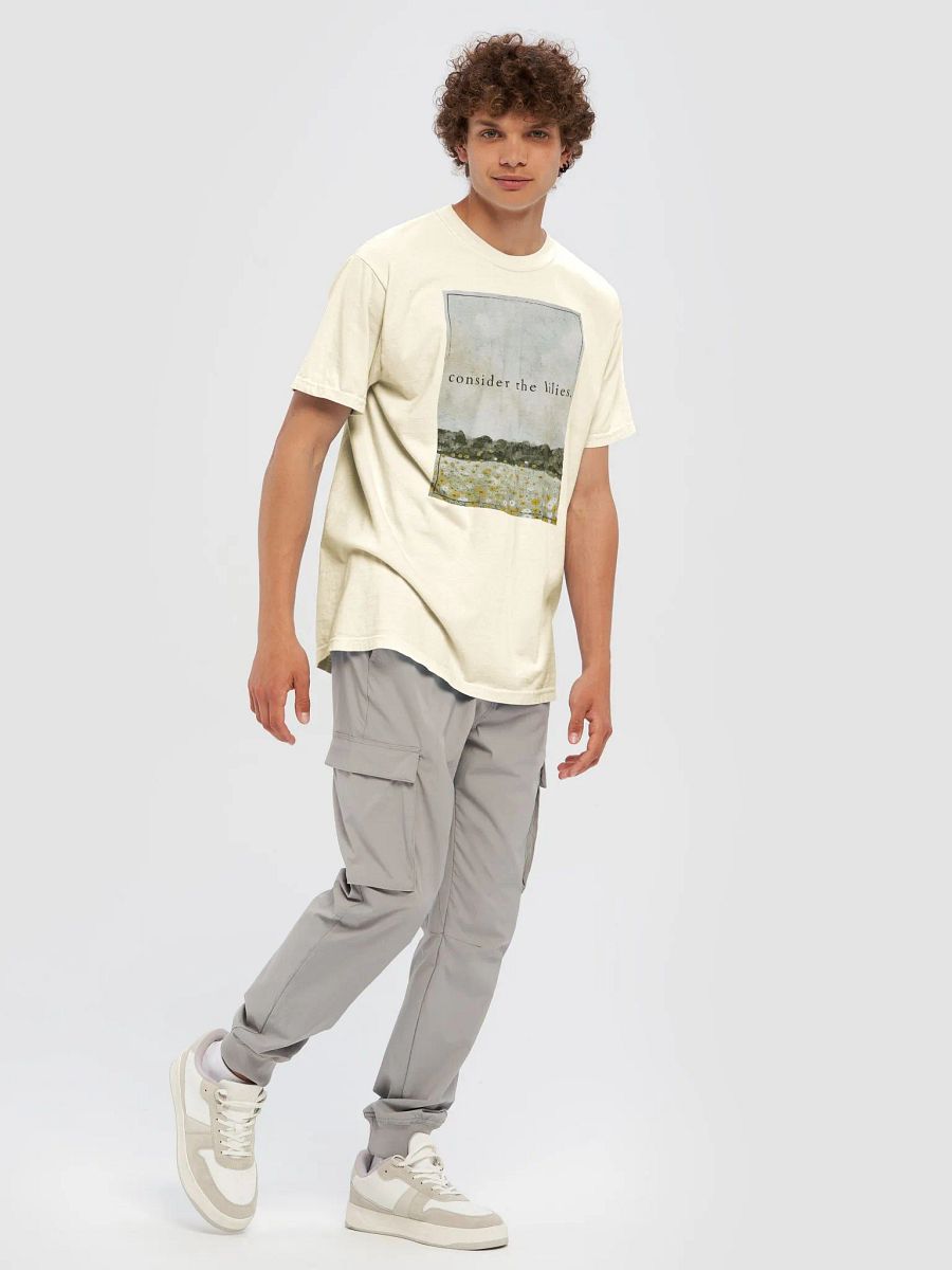Hope in the Light of Dawn Tee product image (7)