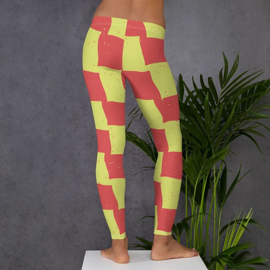 Vibrant Wave All-Over Leggings product image (6)