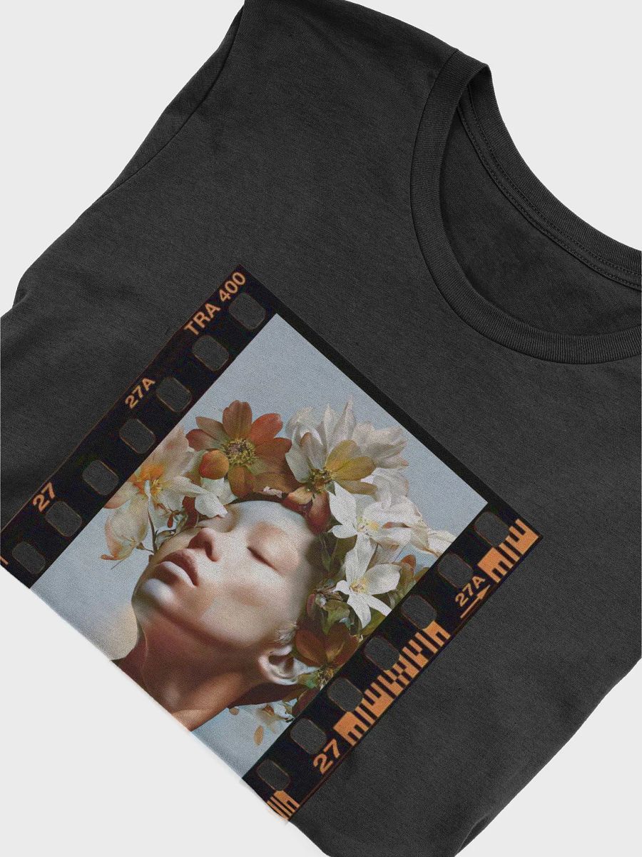 Flower Crown Design T-Shirt #551 product image (3)