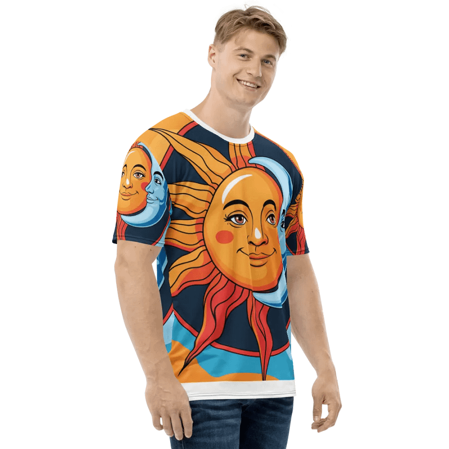 Graphic T-shirt product image (4)