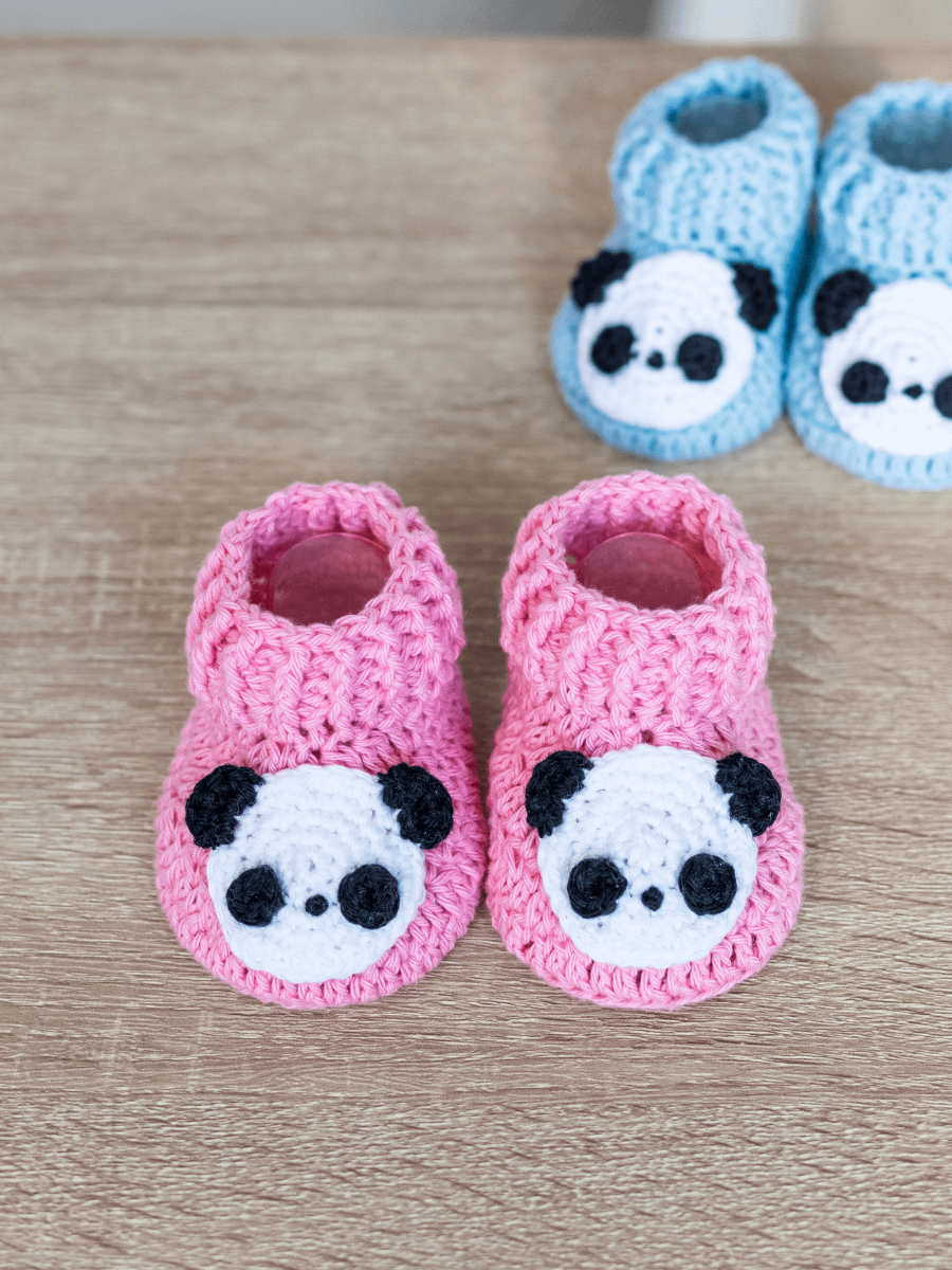 Crochet Pattern: Easy Panda Baby Booties product image (3)