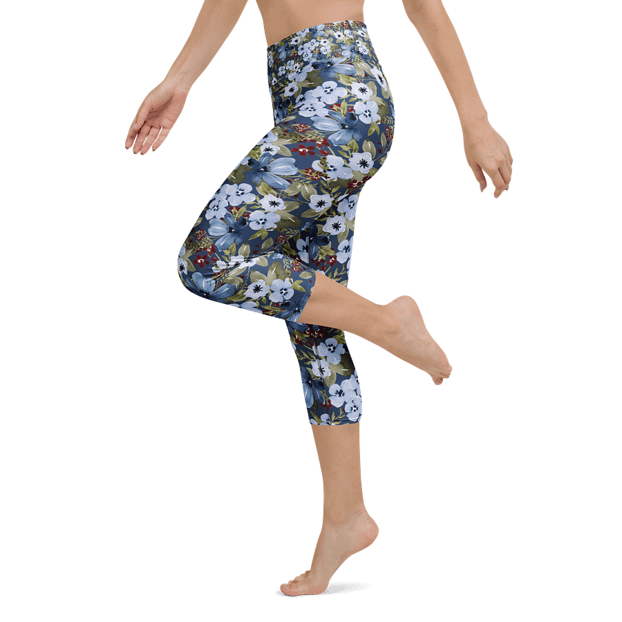 Flowers Garden Capri Leggings product image (5)