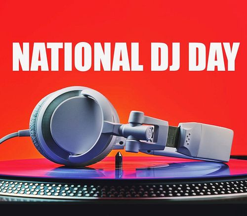 #SaluteTheDJ #NationalDjDay #RealDjsMatter Thank you Djs. #DjLife #Dj #DiscJockey