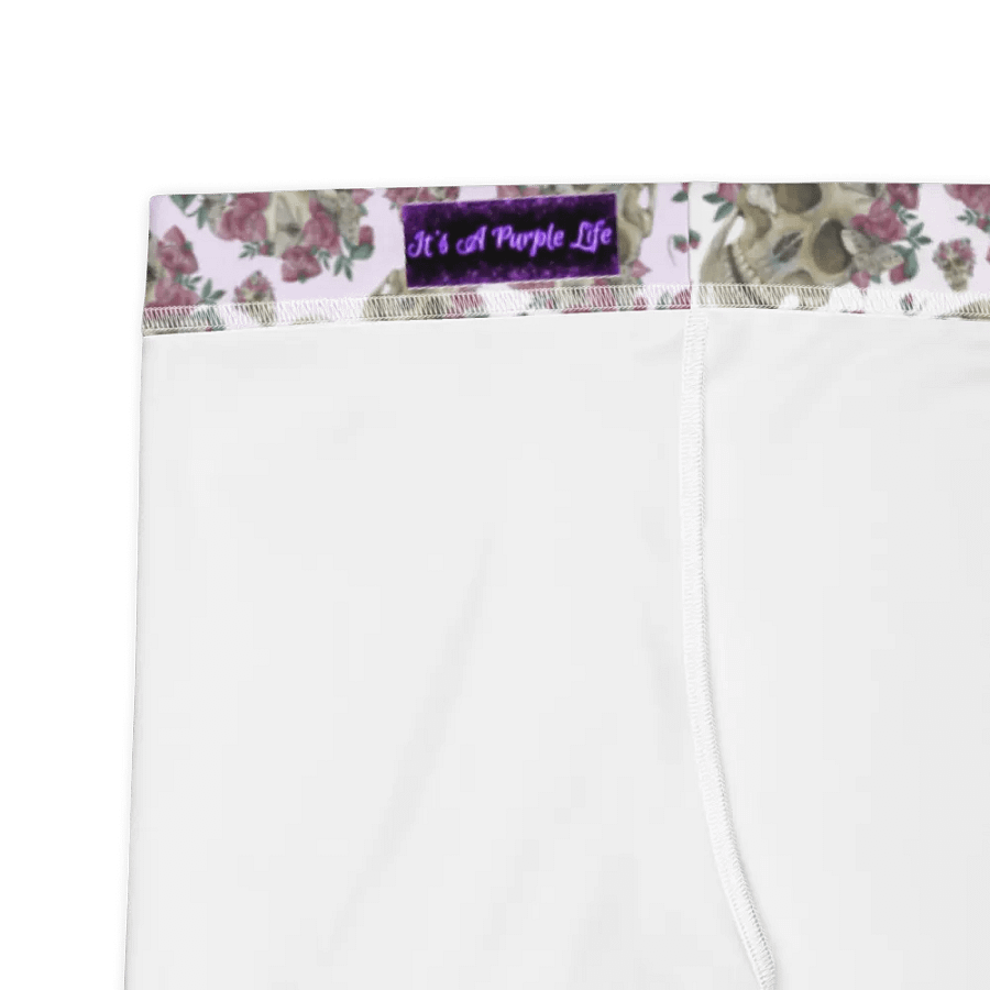 Smoky Lilac Skull & Rose Capri Leggings product image (2)
