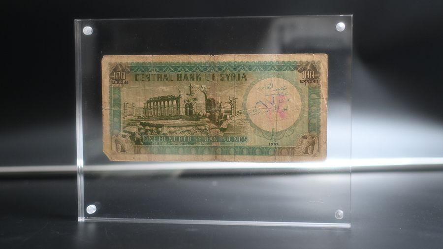 الاصدار الثاني من مائة ليرة سورية ورقية 1962 product image (3)